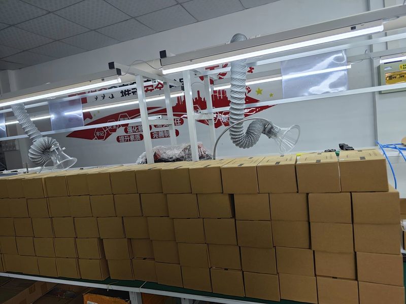 Shenzhen Jutai Comm Co., Ltd. línea de producción del fabricante
