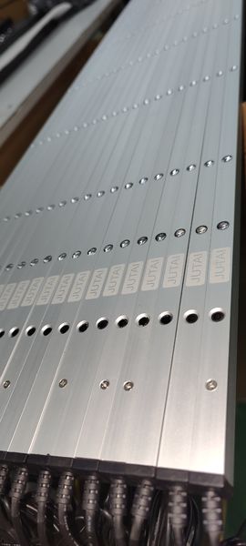 Shenzhen Jutai Comm Co., Ltd. línea de producción del fabricante